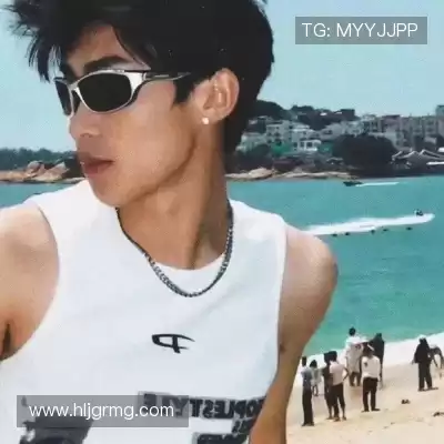 缪念泳